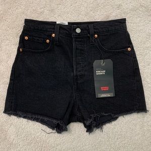 NWT Levi's Premium Ribcage Women's Shorts - Black, Size 27